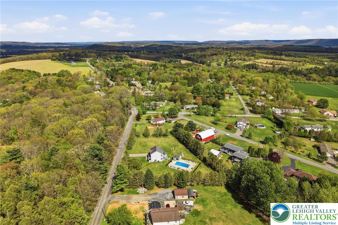 650 Firehouse Road Palmerton, PA 18071 - Photo 23 of 81
