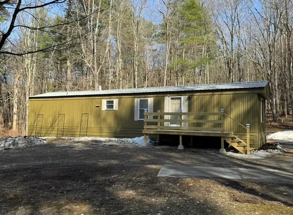 $150,000 | 2314 East Street, Clarendon, VT 05759