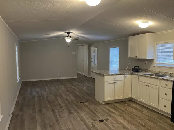 $150,000 | 2314 East Street, Clarendon, VT 05759