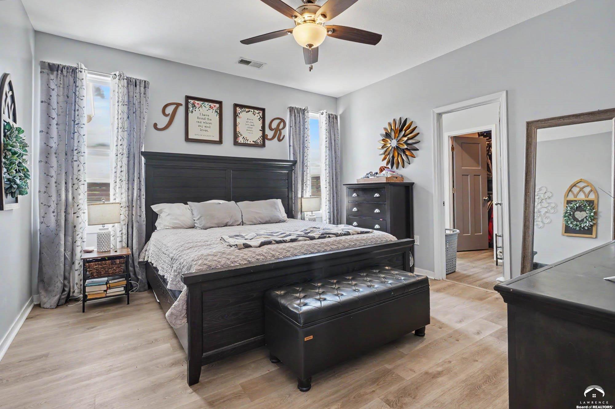 676 East 1375 Road Lawrence, KS 66046 - Photo 23 of 48