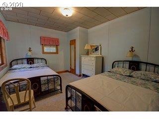 27260 East Marion Drive Rhododendron, OR 97049 - Photo 13 of 17 Gallery Image 13