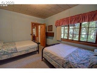 27260 East Marion Drive Rhododendron, OR 97049 - Photo 14 of 17 Gallery Image 14
