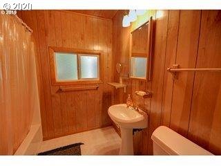 27260 East Marion Drive Rhododendron, OR 97049 - Photo 17 of 17 Gallery Image 17