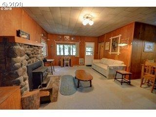 27260 East Marion Drive Rhododendron, OR 97049 - Photo 10 of 17 Gallery Image 10