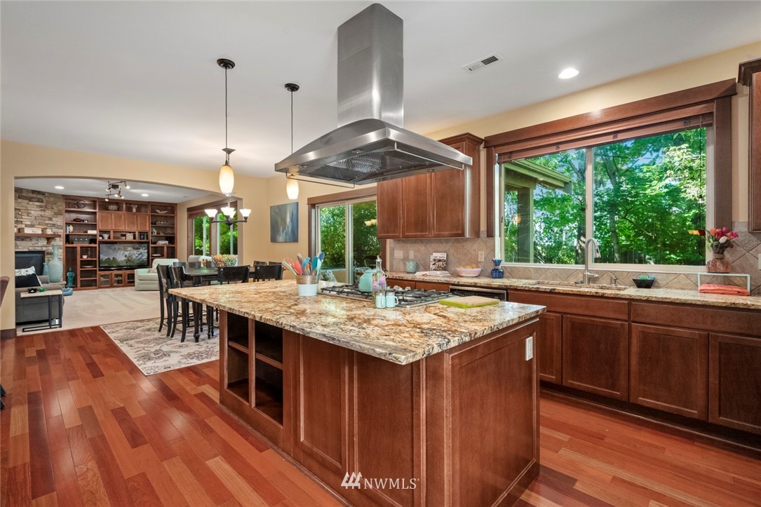 4115 214th Street Southeast Bothell, WA 98021 - Photo 10 of 40