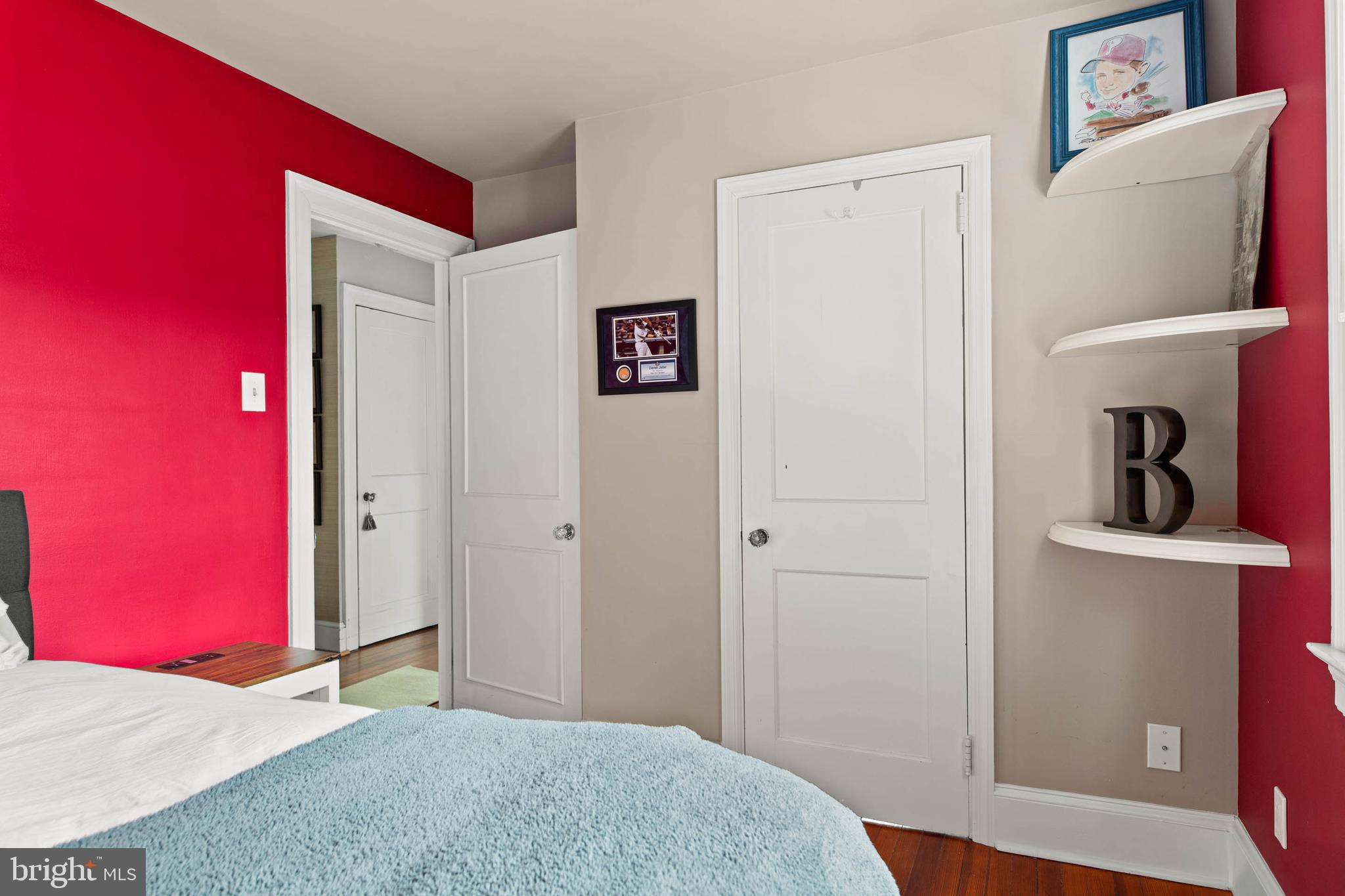 444 St Davids Avenue Wayne, PA 19087 - Photo 20 of 28 a bedroom with a bed and a television