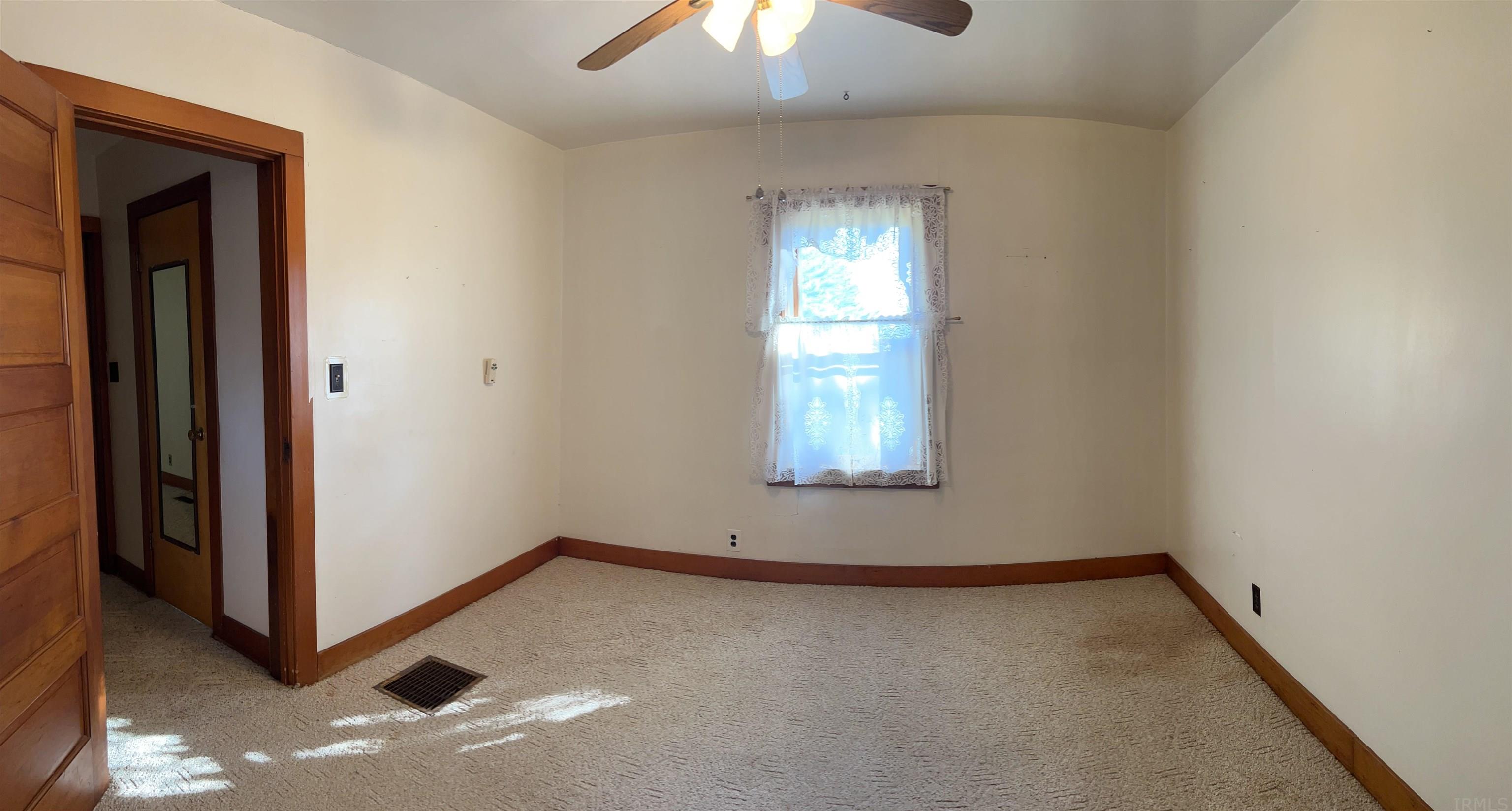 1129 North Crescent Road Bloomington, IN 47404 - Photo 13 of 20 Gallery Image 13