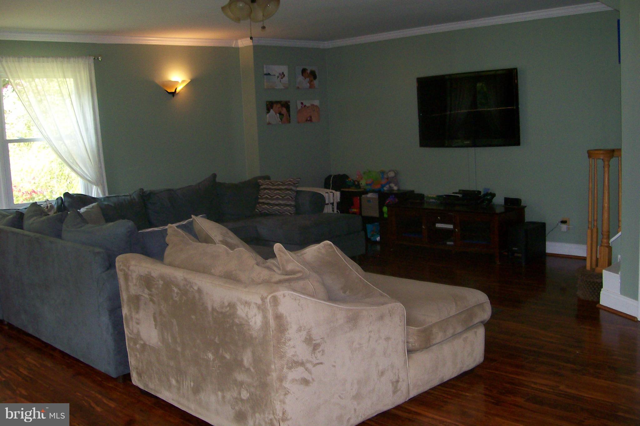 3855 Remount Road Front Royal, VA 22630 - Photo 7 of 30 Living Room