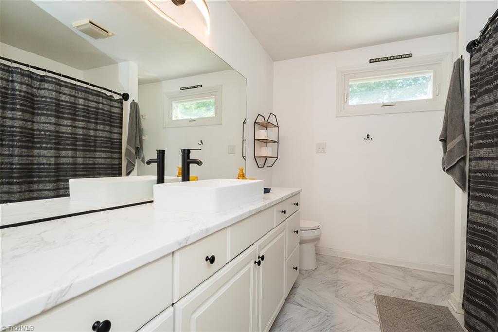 6624 Hamlett Road Mebane, NC 27302 - Photo 20 of 30 Gallery Image 20