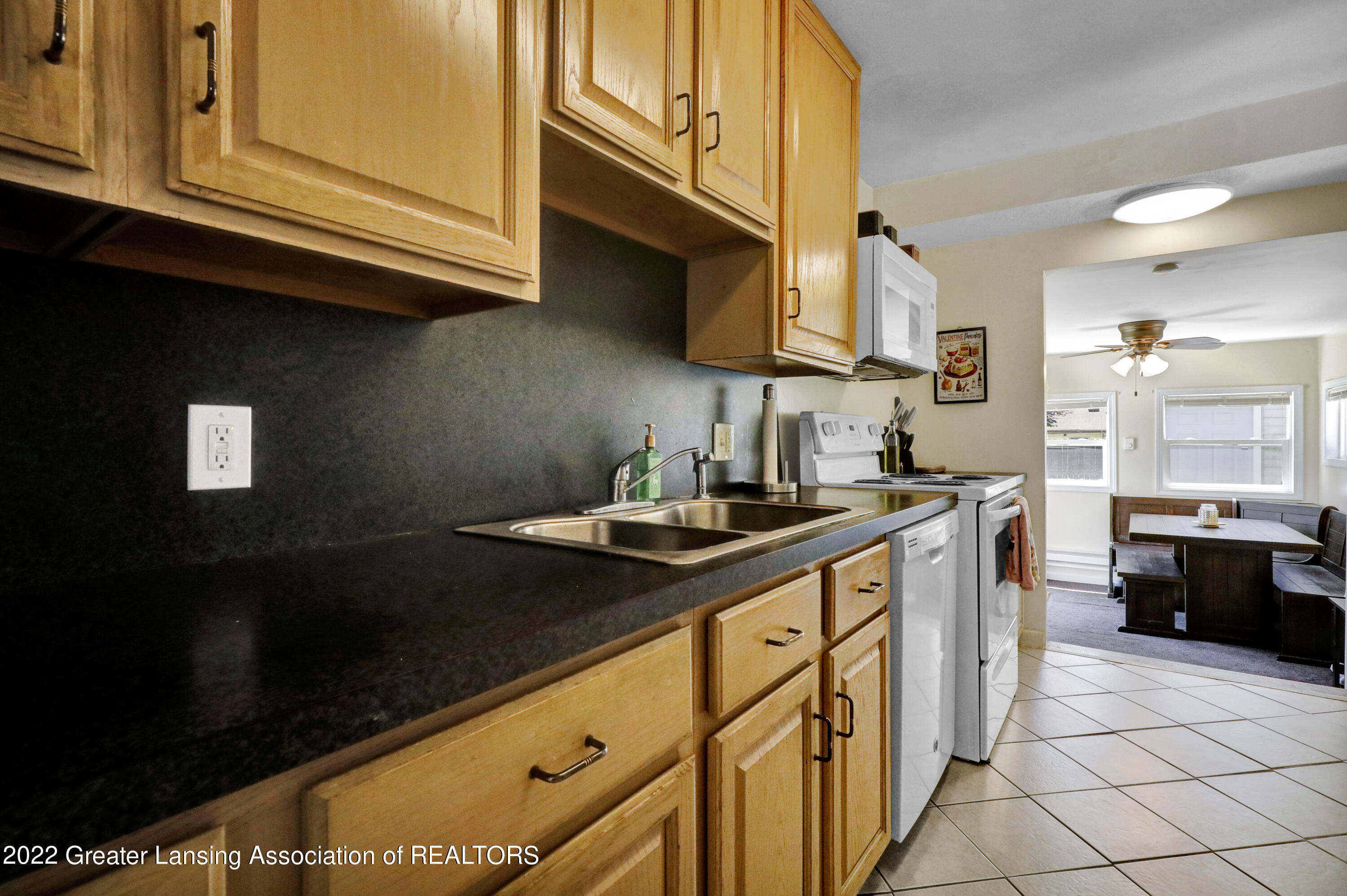 1129 West Rundle Avenue Lansing, MI 48910 - Photo 18 of 35 _I3A9168