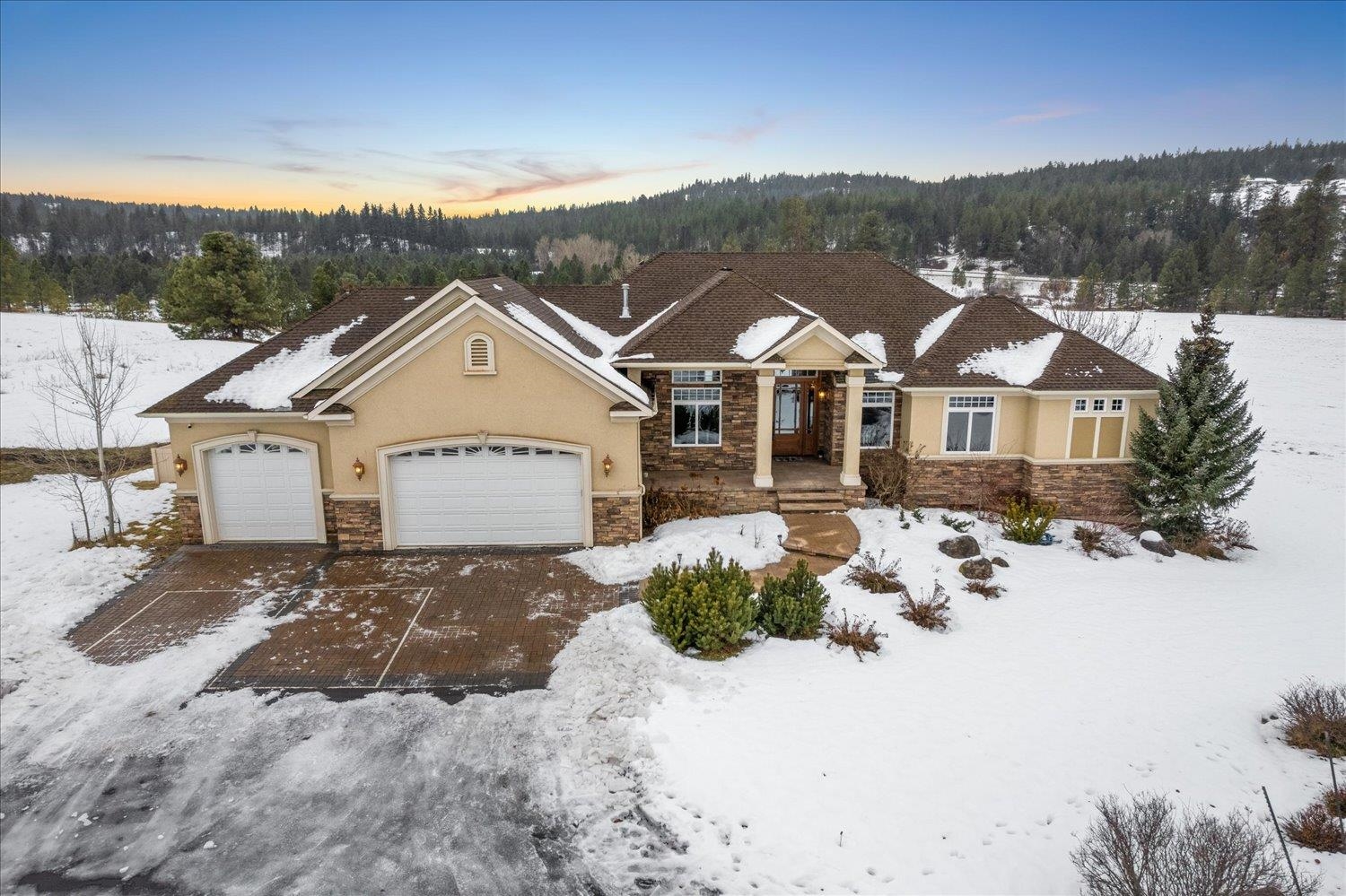 7524 South Hangman Valley Road Spokane, WA 99224 - Photo 3 of 42