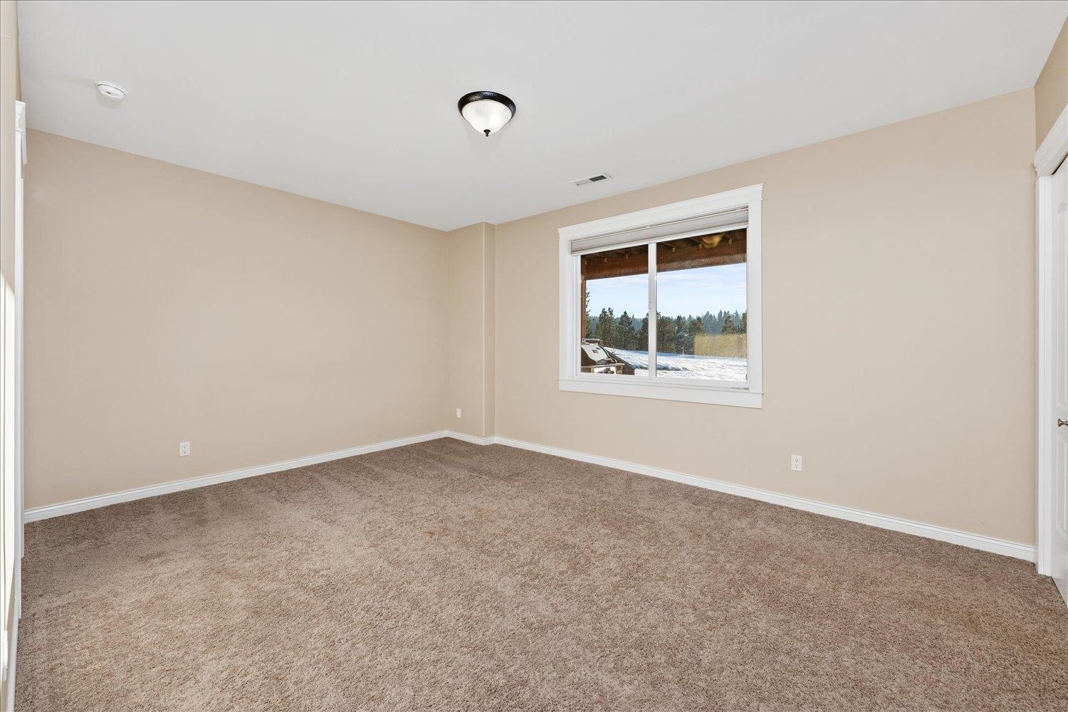 7524 South Hangman Valley Road Spokane, WA 99224 - Photo 32 of 42
