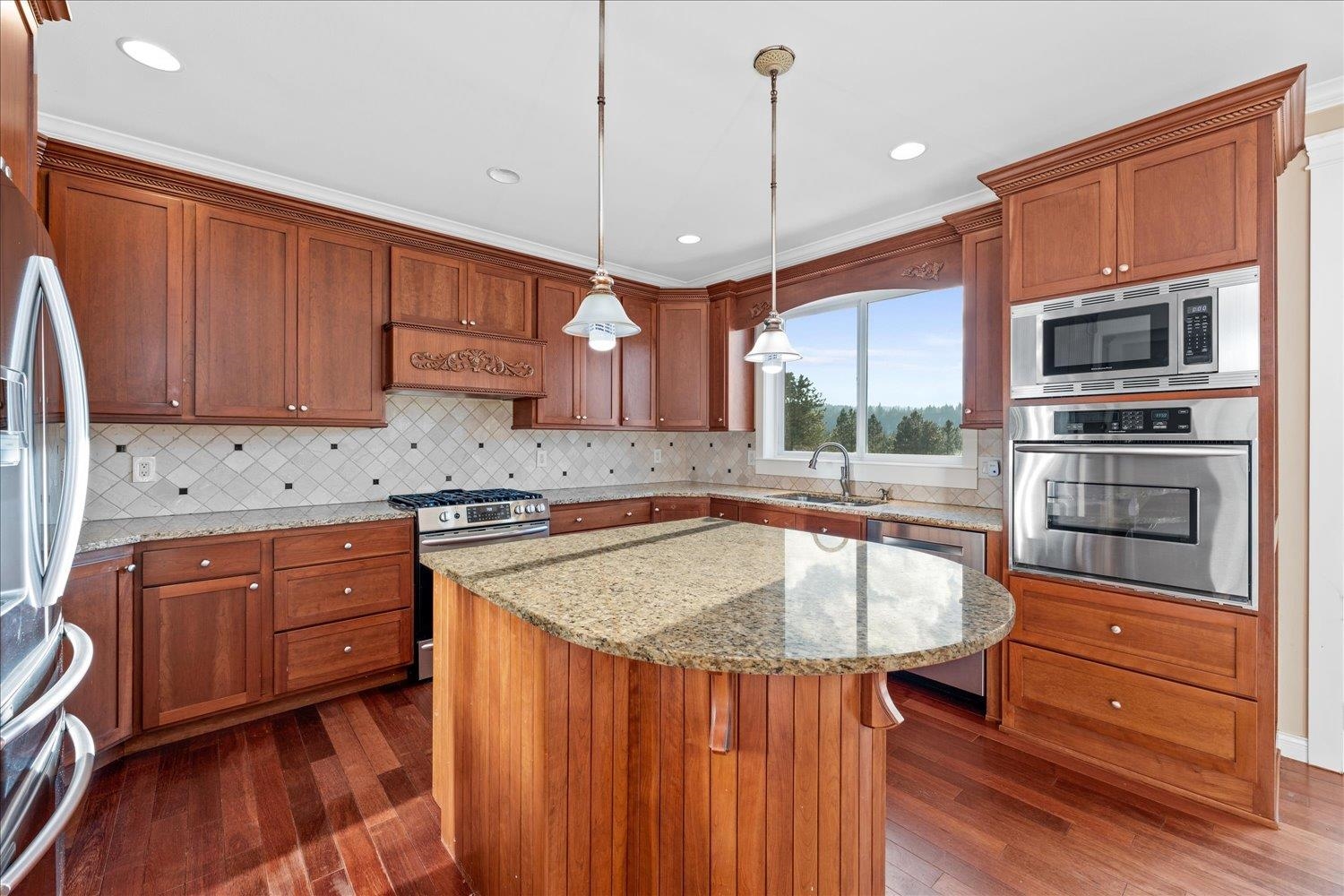 7524 South Hangman Valley Road Spokane, WA 99224 - Photo 10 of 42