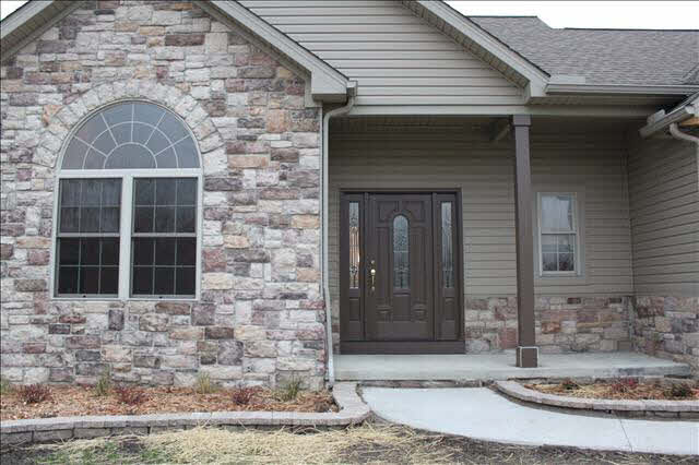 2049 Baldwin Road Monroe, MI 48162 - Photo 8 of 23 20425832-7.JPG