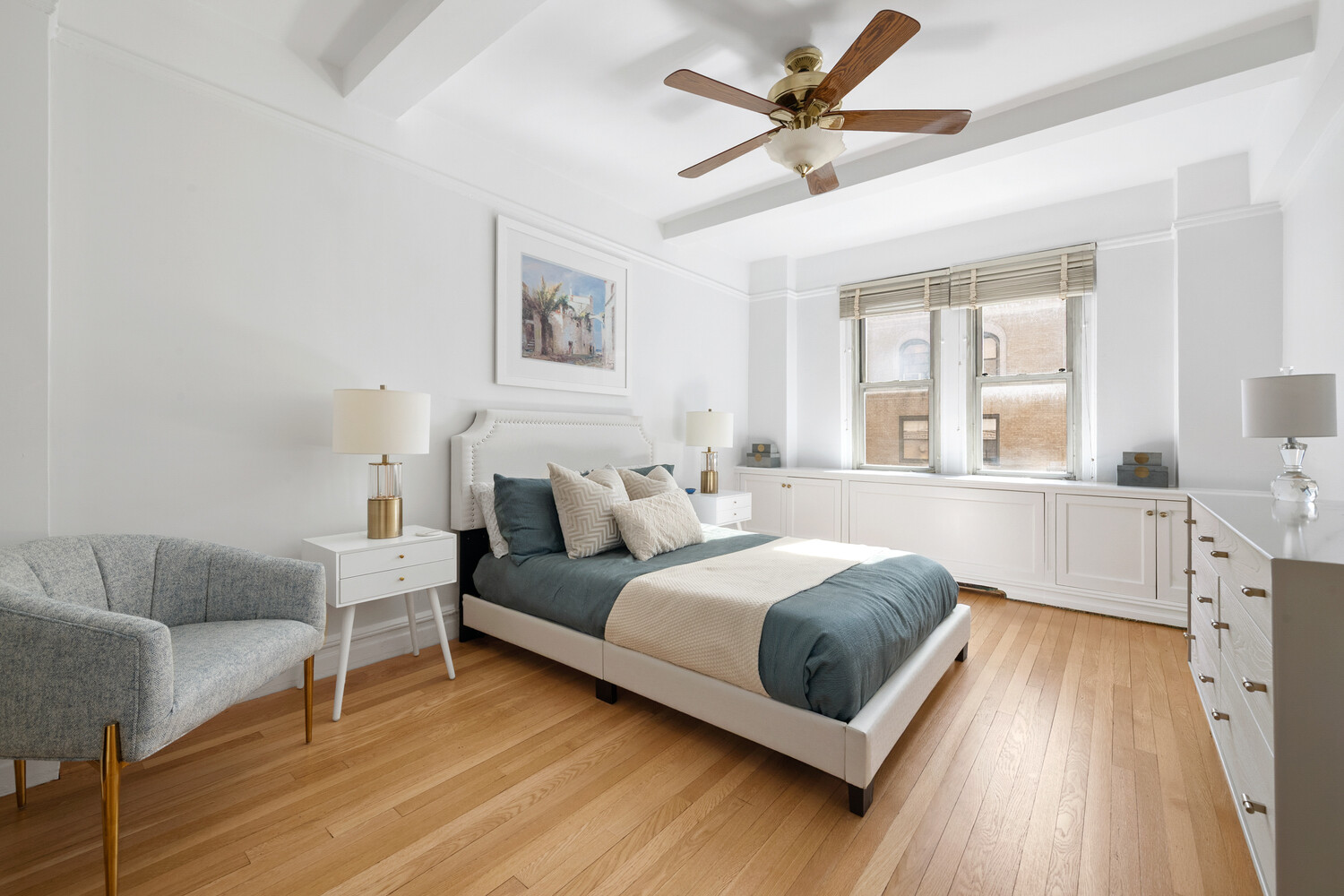 7 East 85th Street, Unit 8B Manhattan, NY 10028 - Photo 4 of 9