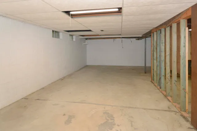 $265,000 | 11660 East De Avenue, Richland, MI 49083