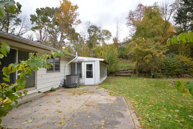 $265,000 | 11660 East De Avenue, Richland, MI 49083