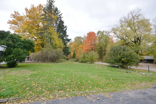 $265,000 | 11660 East De Avenue, Richland, MI 49083