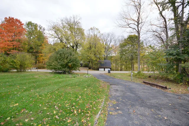 $265,000 | 11660 East De Avenue, Richland, MI 49083