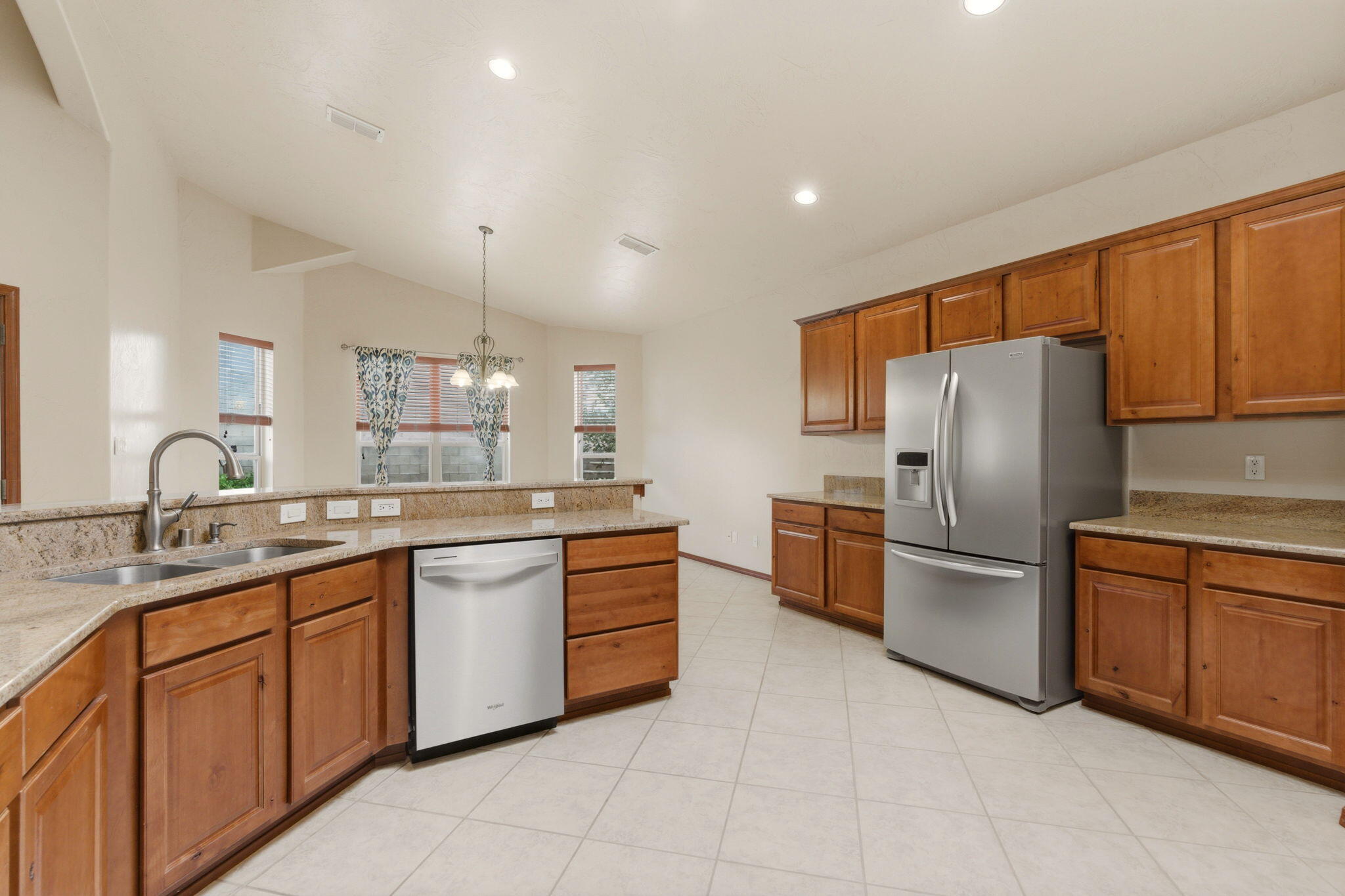 8715 Warm Springs Road Northwest Albuquerque, NM 87120 - Photo 12 of 42 Gallery Image 12