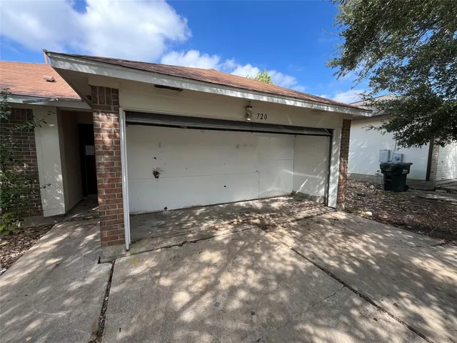 $175,000 | 720 Brandi Circle, Kyle, TX 78640