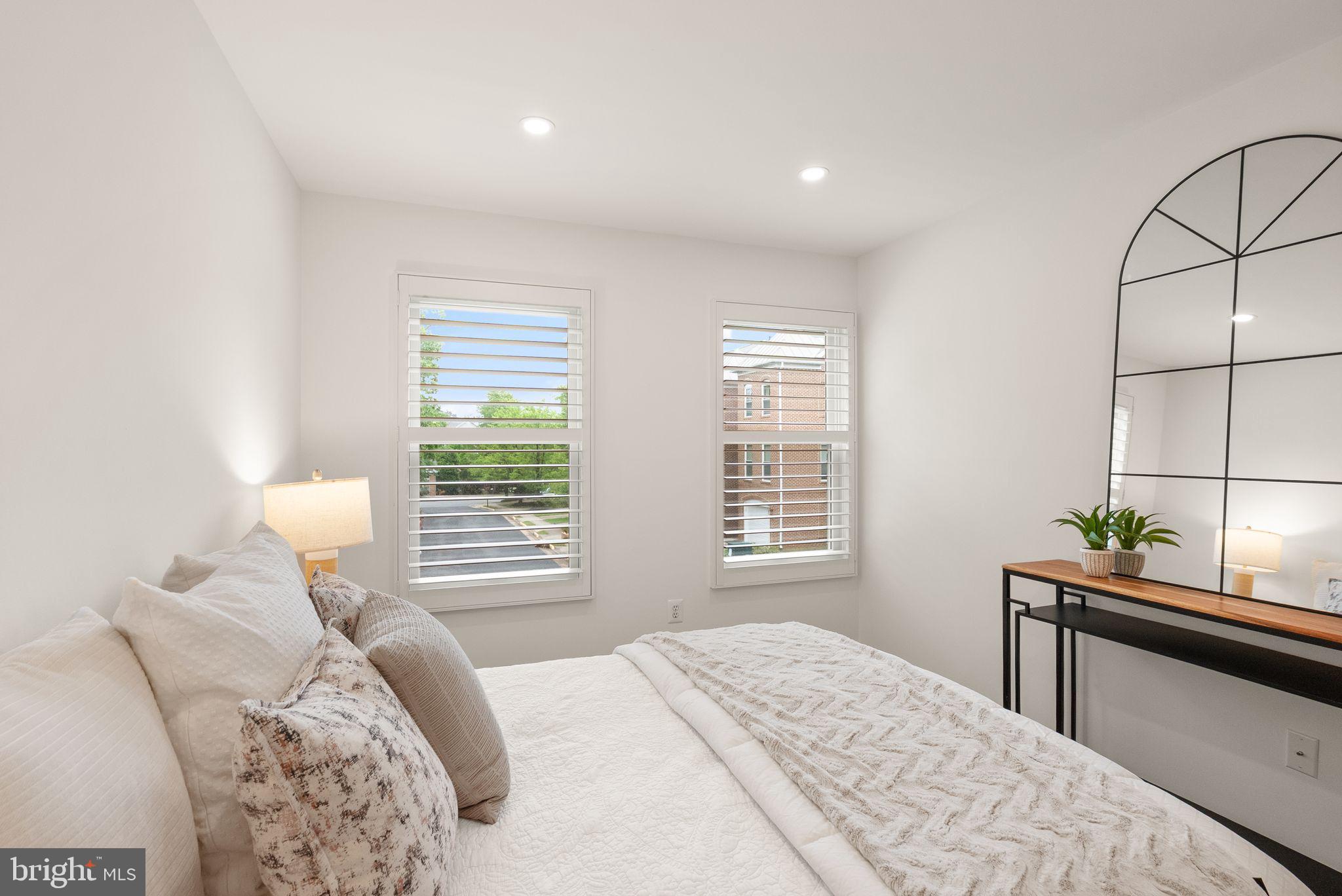 12056 Edgemere Circle Reston, VA 20190 - Photo 42 of 64