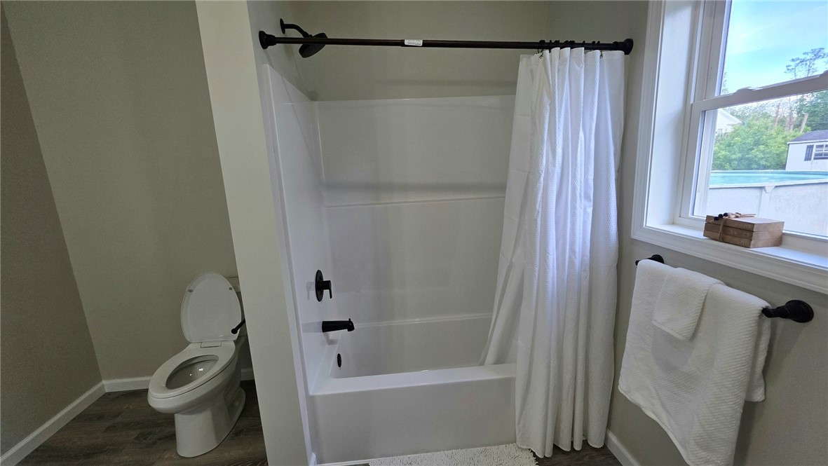 10 Olcott Road South Big Flats, NY 14814 - Photo 17 of 23 Full bathroom