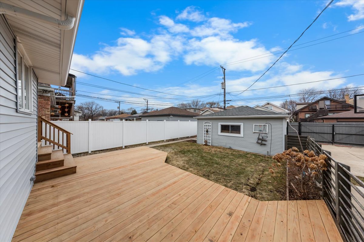 5410 West Grace Street Chicago, IL 60641 - Photo 16 of 21