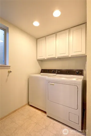 $799,950 | 20823 14th Place West, Lynnwood, WA 98036