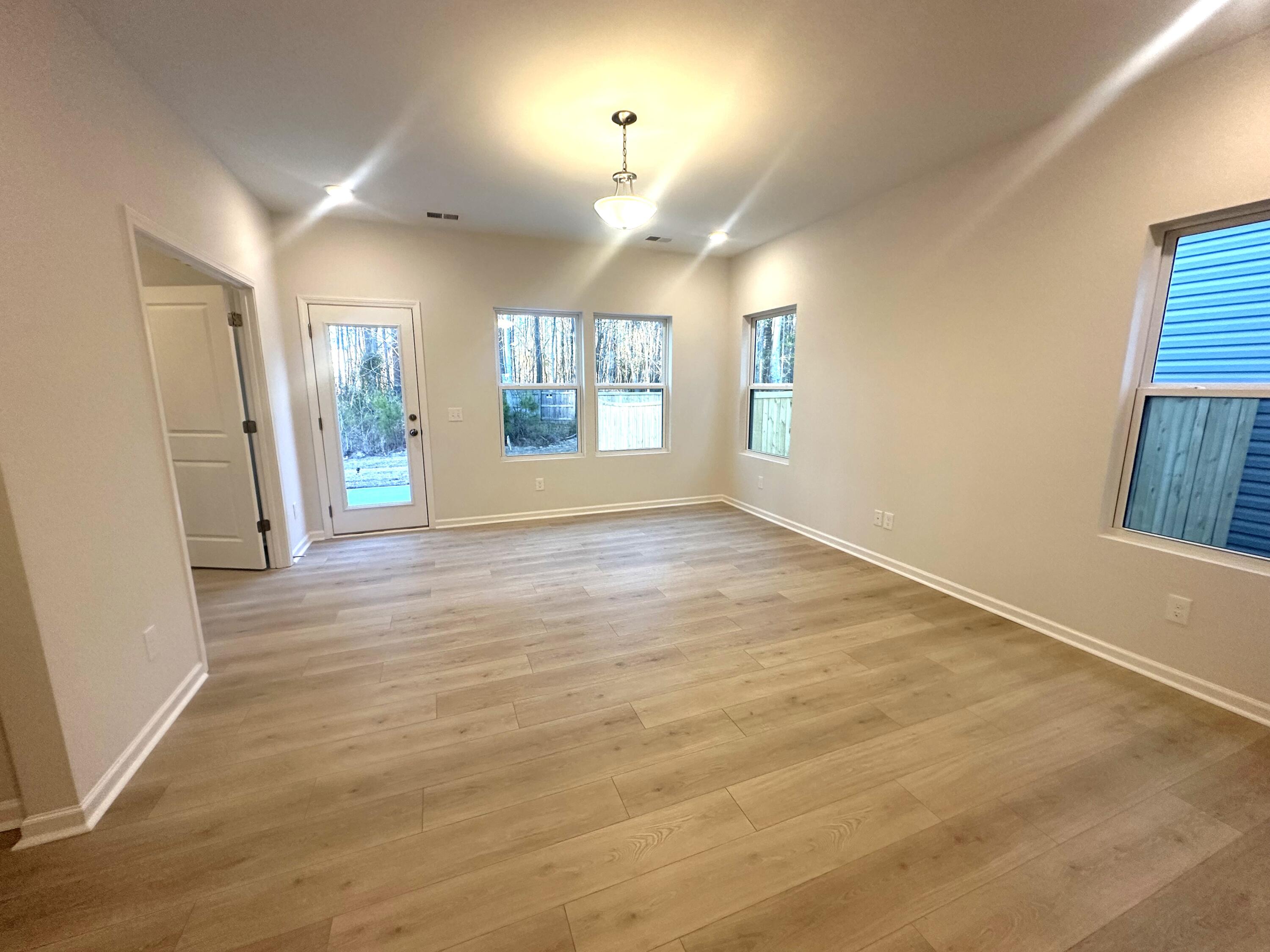 181 Surfbird Road, Unit 508 Summerville, SC 29486 - Photo 6 of 11 NC_508 (6)