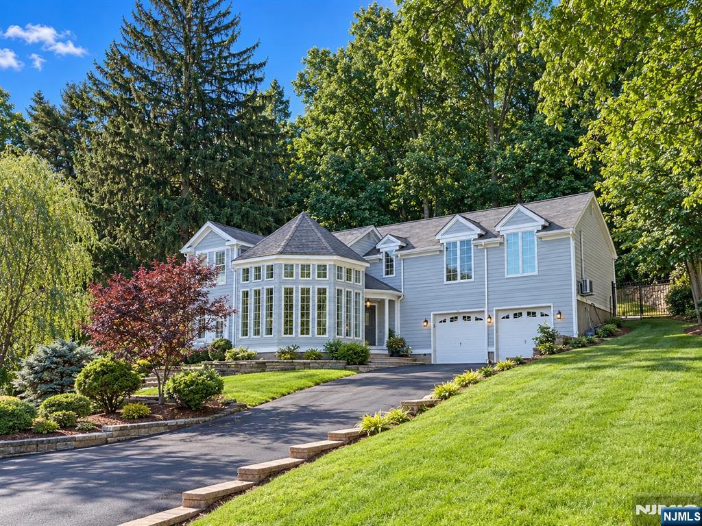 35 Sunnyhill Road Dover, NJ 07801 - Photo 6 of 50 Gallery Image 6