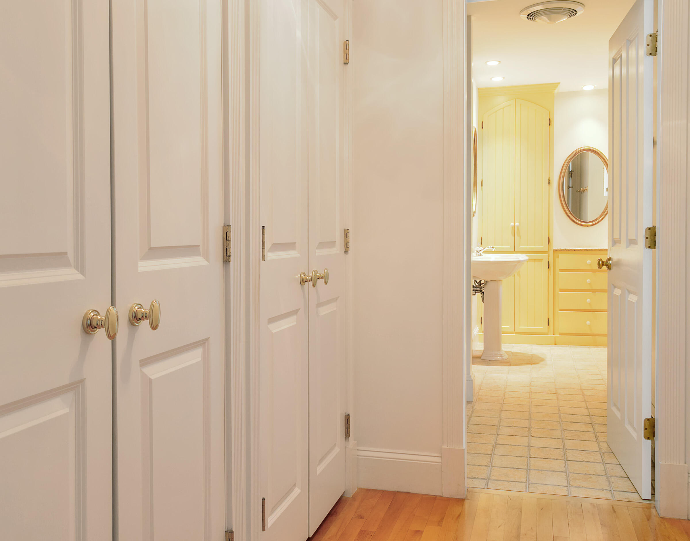 350 Alewive Road Kennebunk, ME 04043 - Photo 39 of 71 Guest Bath w/Storage