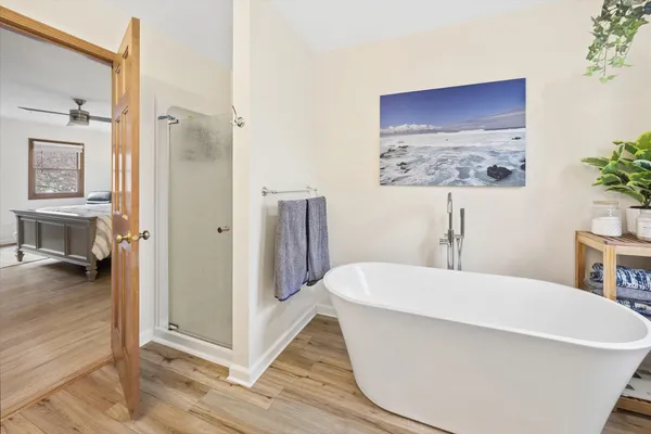 $585,000 | 395 Southampton Drive, Geneva, IL 60134