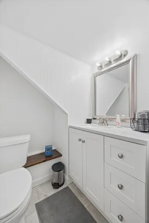 $585,000 | 395 Southampton Drive, Geneva, IL 60134