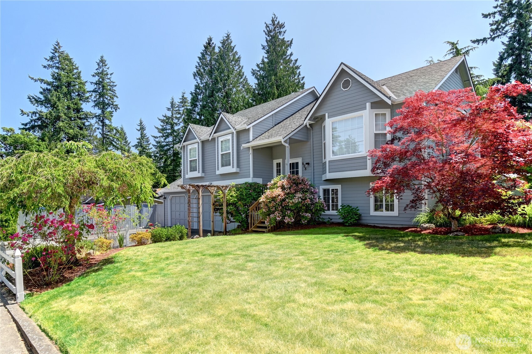 608 Harvest Road Bothell, WA 98012 - Photo 3 of 31