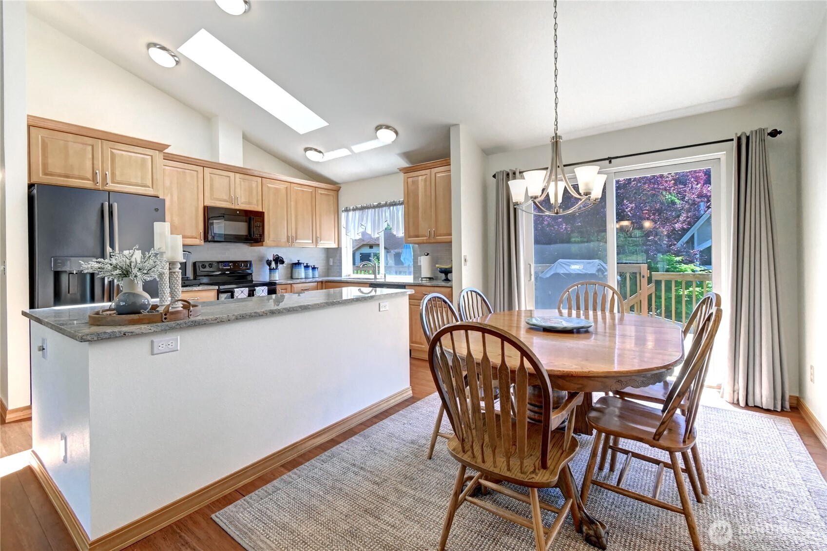 608 Harvest Road Bothell, WA 98012 - Photo 8 of 31