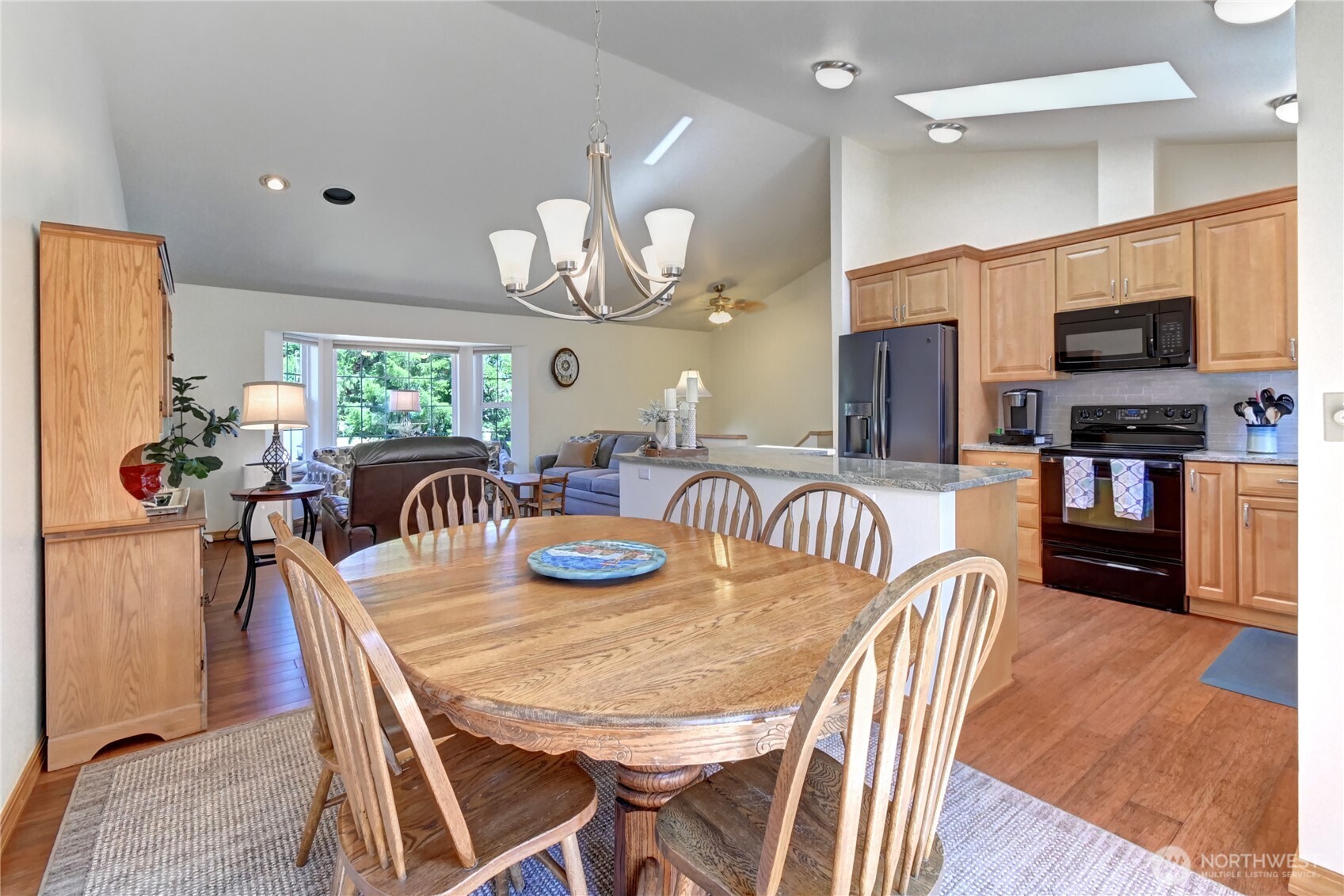 608 Harvest Road Bothell, WA 98012 - Photo 10 of 31