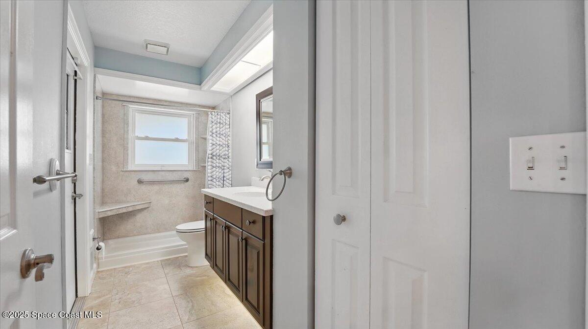 5395 Amy Way Mims, FL 32754 - Photo 34 of 60 30-Bathroom 2