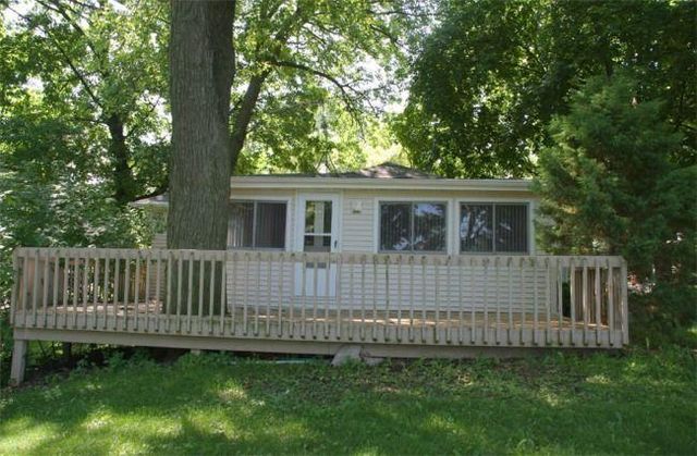 1713 South Shore Drive, Delavan, WI 53115