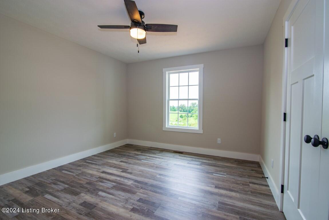 4586 Dripping Springs Road Glasgow, KY 42141 - Photo 23 of 51 4836 Dripping Spr-744