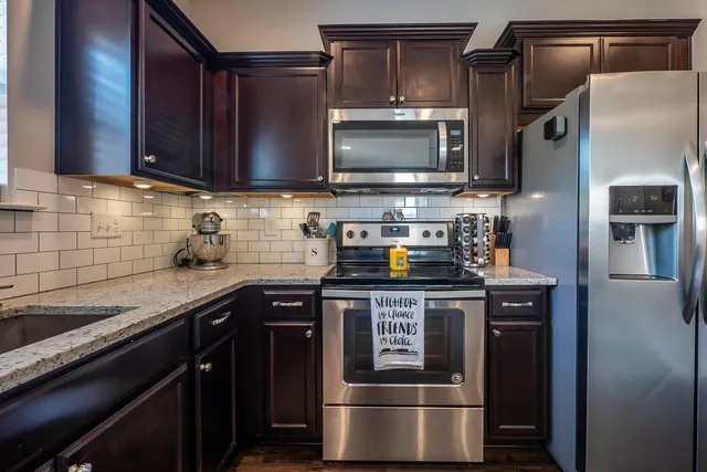 $468,300 | 1060 Solomon Lane, Spring Hill, TN 37174