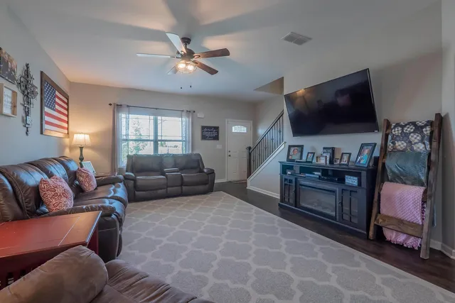 $468,300 | 1060 Solomon Lane, Spring Hill, TN 37174