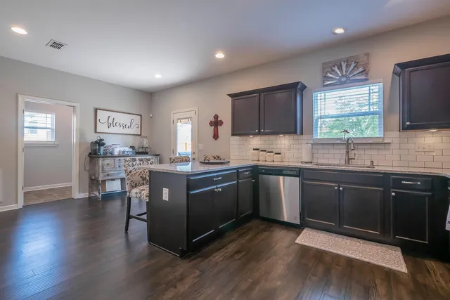 $468,300 | 1060 Solomon Lane, Spring Hill, TN 37174