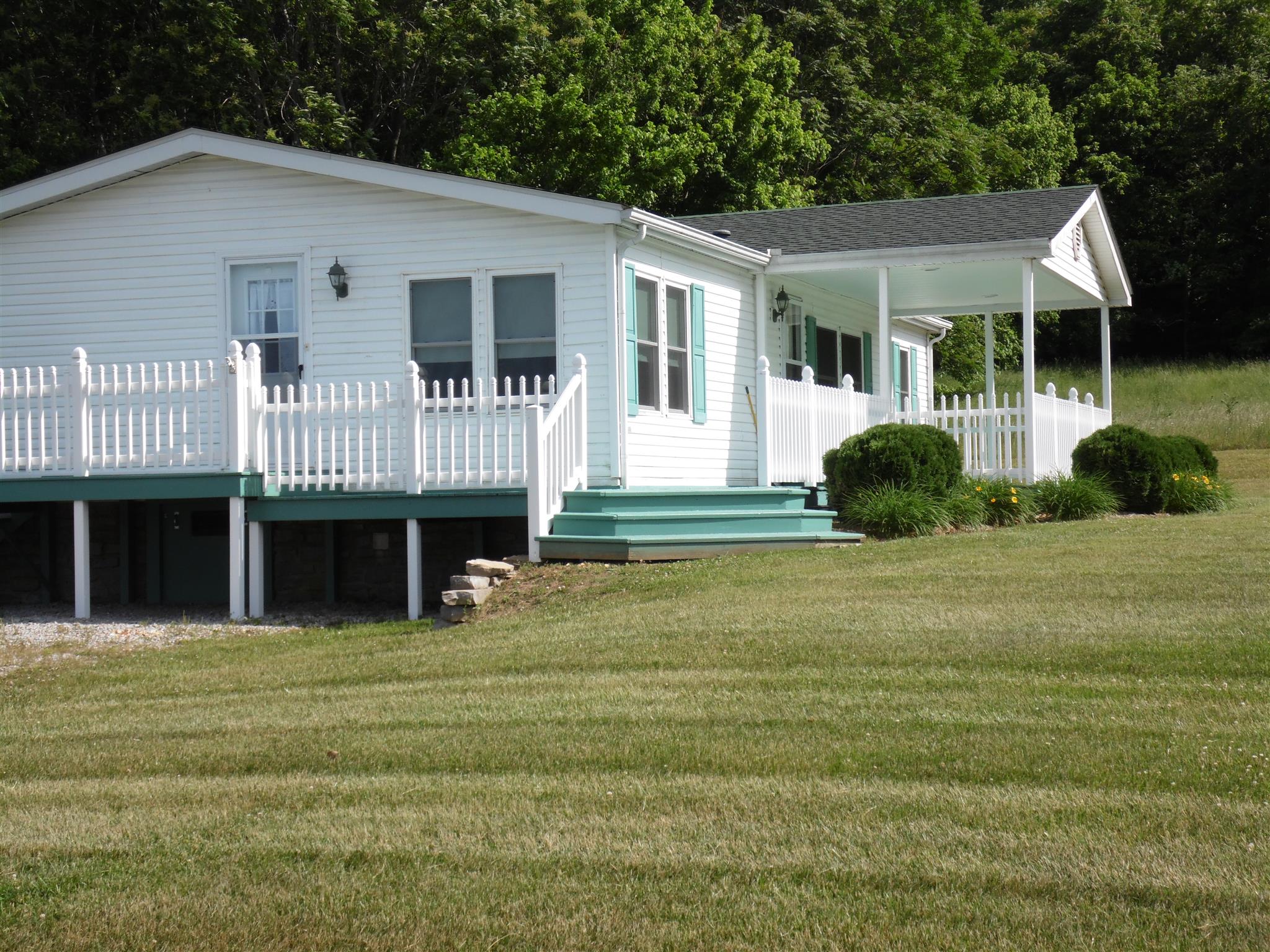 1847 Preacher Holt Road Mount Pleasant, TN 38474 - Photo 6 of 24 Gallery Image 6