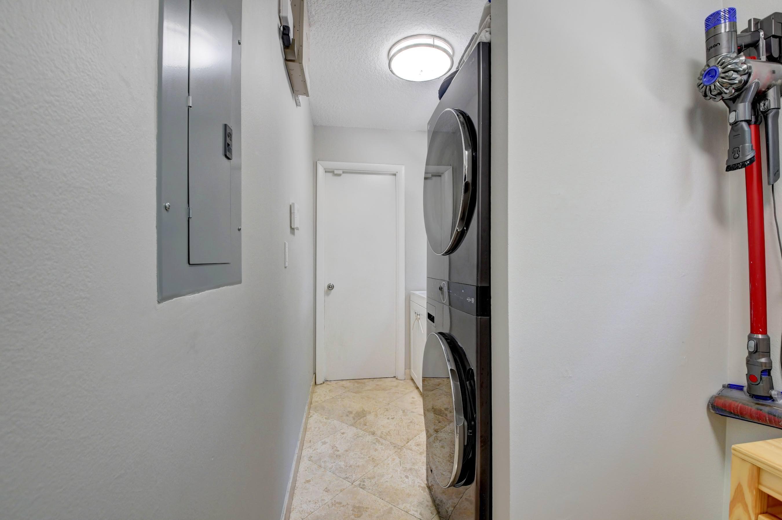 801 Southwest 20th Street Boca Raton, FL 33486 - Photo 27 of 50 60_dsc_9819_20_21_22_23