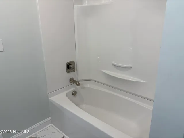 $2,175 | 1914 Trent Boulevard, New Bern, NC 28560