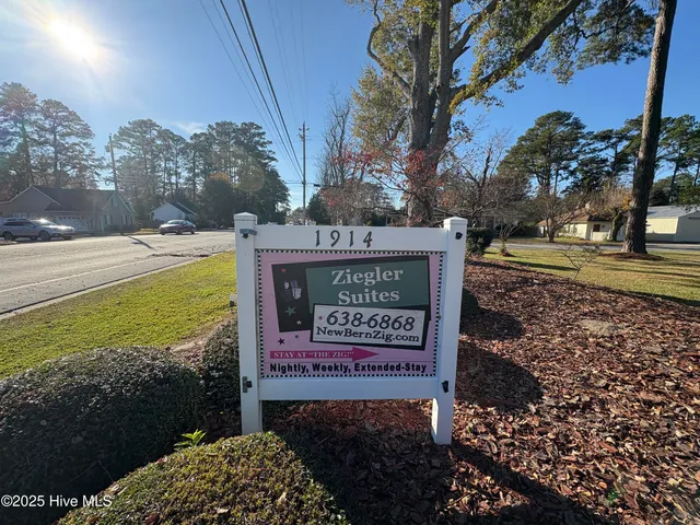 $2,175 | 1914 Trent Boulevard, New Bern, NC 28560