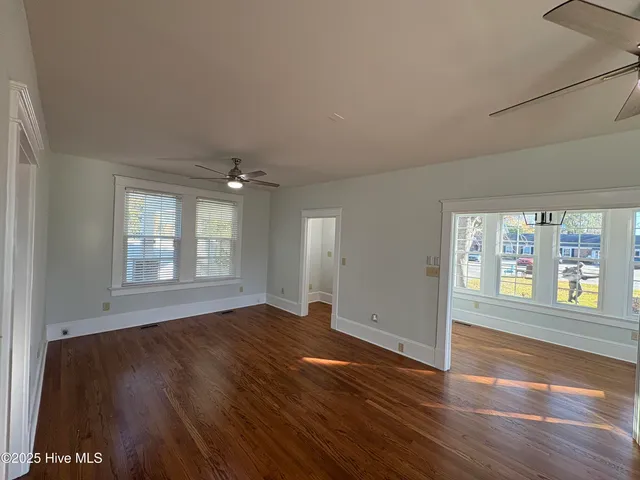 $2,200 | 1914 Trent Boulevard, New Bern, NC 28560