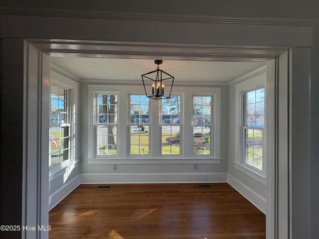 $2,175 | 1914 Trent Boulevard, New Bern, NC 28560