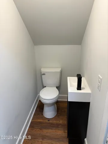 $2,200 | 1914 Trent Boulevard, New Bern, NC 28560